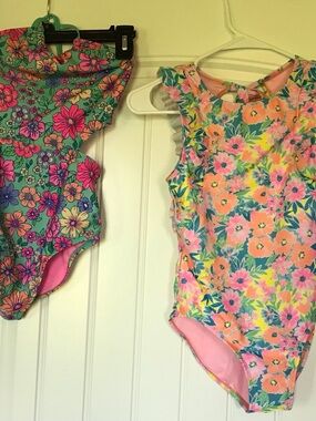 Cat & Jack Girls Floral Ruffle One-Piece Swimsuit - Pink & Mint